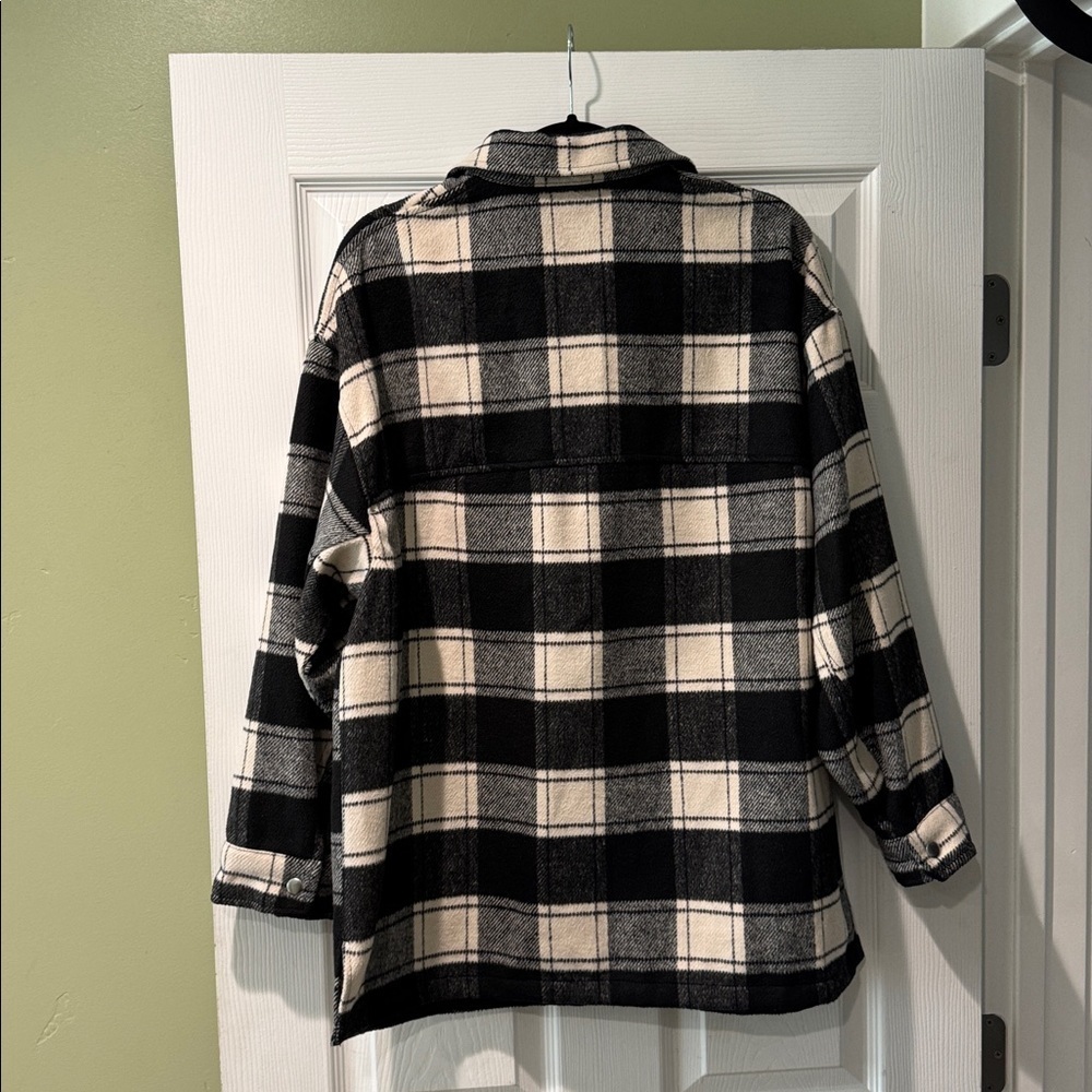 Divided By H&M Shacket - Picture 7 of 12